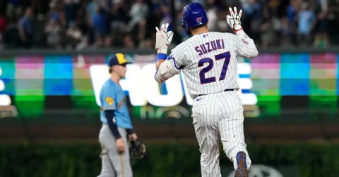 Seiya Suzuki Cetak Rekor Klub: 9 Home Run Cubs Bantai Brewers 17-3