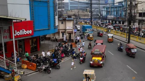 Jollibee Batal Melantai di AS, Pilih Hong Kong untuk IPO Unit Internasional