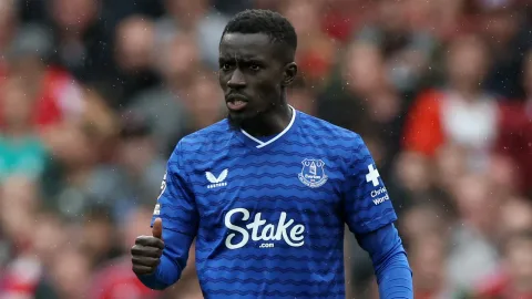 Everton Kebut Negosiasi dengan Parma demi Mandela Keita, Calon Pengganti Idrissa Gueye