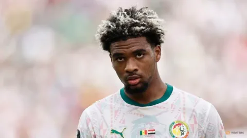 Aston Villa Rekrut Remaja Senegal Ibrahim Mbaye dari PSG: Investasi Masa Depan di Lini Serang