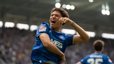 Freiburg Amankan Bakat Muda Timnas Tunisia, Louey Ben Farhat: Investasi Jangka Panjang di Bundesliga