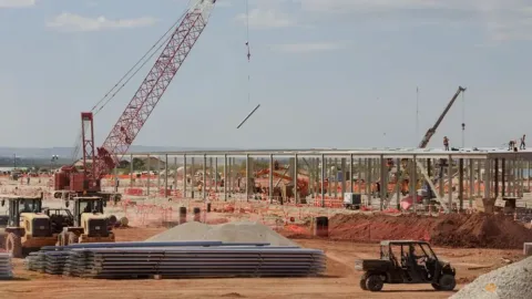 Texas Bekukan Koneksi Listrik Data Center: Alarm Palsu di Balik Booming AI