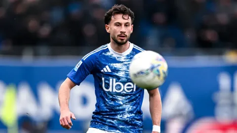 Bundesliga: Borussia Mönchengladbach Pinjam Nicolas Kühn dari Como