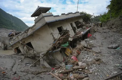 Banjir Nepal Tewaskan 1.000 Orang, Singapura Kirim Bantuan Rp1,4 Miliar