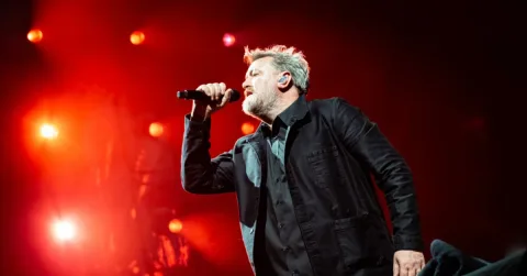 Pameran David Bowie Ubah Cara Kerja Elbow: Guy Garvey Kini Pilih Kolaborasi Duet