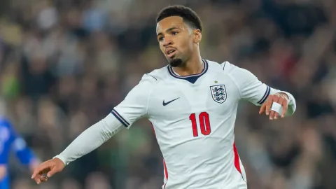 Ethan Nwaneri Menjadi Pemain Inggris Kelima di Dortmund: Bisakah Meniru Jejak Sancho dan Bellingham?