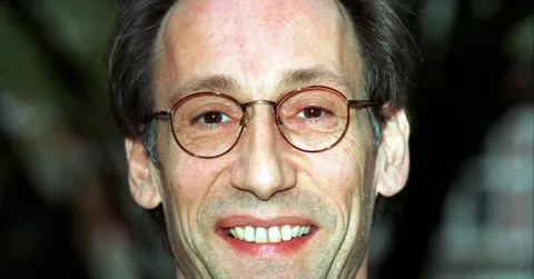Karier Chris Langham Hancur Setelah Vonis Konten Porno Anak, Aktor The Thick of It Tutup Usia di 77 Tahun