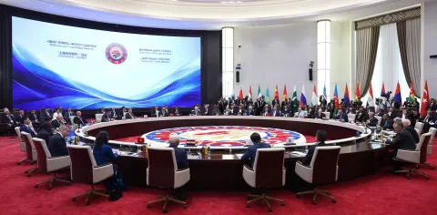 SCO di Persimpangan: Agenda Xi, Putin, dan Modi yang Saling Menjauh di Usia Seperempat Abad