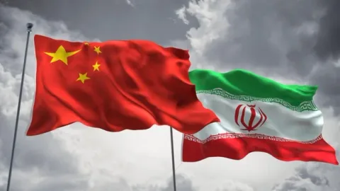 China Bela Iran, tapi Tak Mau Sampai Merusak Hubungan dengan AS