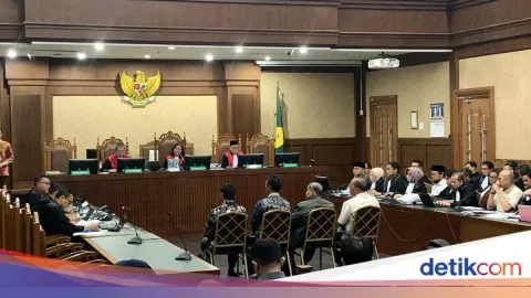 Kuota Haji 2024 Dibagi 50:50 Tanpa Kajian Hukum, Mantan Pejabat Kemenag Akui Ada Perintah Percepatan