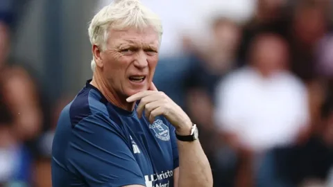 Krisis Bek Kanan Everton: Kedatangan Maitland-Niles Mengancam Posisi Jake O'Brien