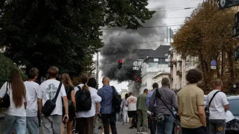 Drone Rusia Hantam Markas SBU di Pusat Kyiv, Zelenskyy Janji Balasan Setimpal