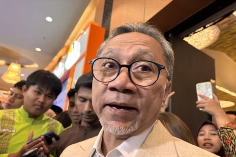 Zulhas Beri Tenggat Dua Bulan untuk Benahi Distribusi MBG: 'Yang Lalai, Ganti'