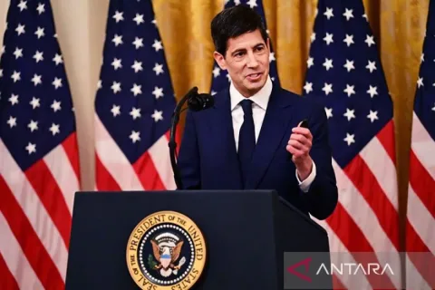 Trump Kembali Tekan The Fed: Ancaman Hentikan Perdagangan jika Suku Bunga Tak Dipangkas