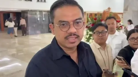 Seruan Wirausaha Mahasiswa Dinilai Keliru: Ekonom UNS Desak Pemerintah Prioritaskan Lapangan Kerja Padat Karya
