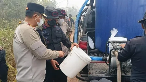 Tepung Singkong Jadi Senjata Baru Padamkan Bara Gambut di Kalteng