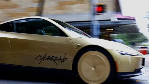 Tesla Cybercab: Langkah Berani yang Menguji Batas Regulasi Kendaraan Otonom AS