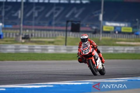 Comeback Spektakuler Rheza Danica di Sepang: Podium Ketiga dari Posisi ke-30 dan Ancaman Baru di Klasemen ARRC