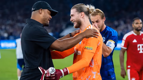 Karius Bangkit dari Mimpi Buruk, Schalke Tahan Imbang Bayern Munich