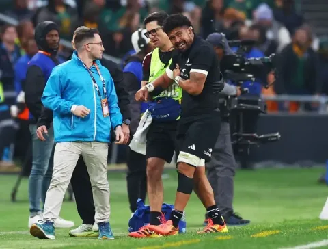 Pukulan Telak All Blacks: Ardie Savea Dipastikan Absen di Laga Penentu Lawan Springboks