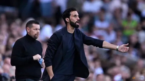 Tiga Kekalahan Beruntun, Arbeloa Minta Waktu: Fulham di Ujian Berat