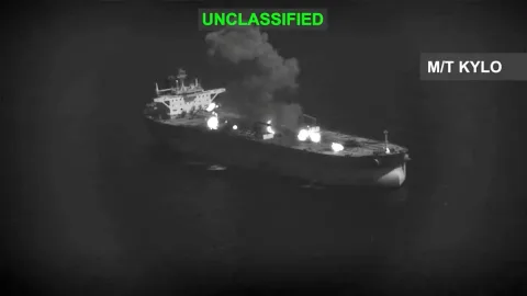 AS dan Iran Saling Tembak di Perairan Teluk: Tiga Kapal Tanker Jadi Sasaran, Harga Minyak Dunia Bergejolak