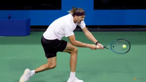 Zverev Lolos ke Babak Keempat US Open Usai Taklukkan Tabilo dalam Tiga Set