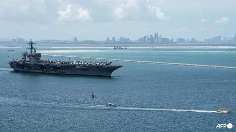 USS Abraham Lincoln Tinggalkan Thailand: Kunjungan Singkat di Tengah Sorotan Kondisi Kru