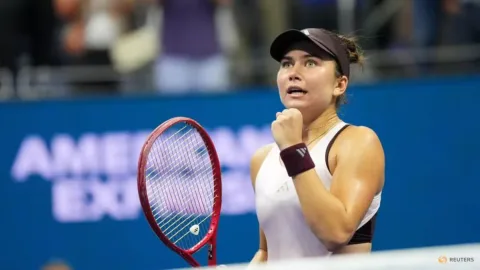 Iva Jovic Tumbangkan Sahabat di US Open: Kemenangan yang Menguras Emosi