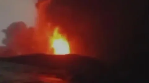 Empat Gunung Api Meletus Hampir Bersamaan: Pakar Pastikan Bukan Karena Jalur Magma Terhubung