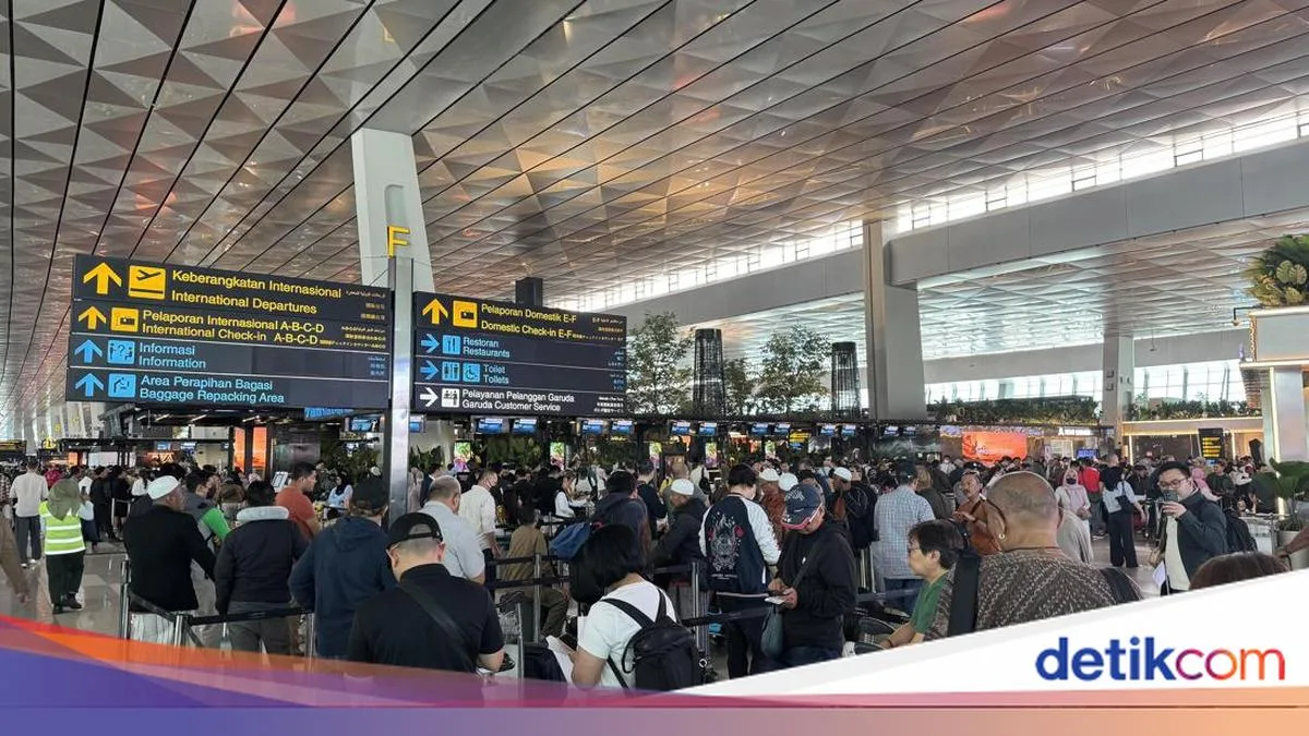 Bandara Soetta Ditutup Sementara hingga Siang Imbas Abu Vulkanik Anak Krakatau