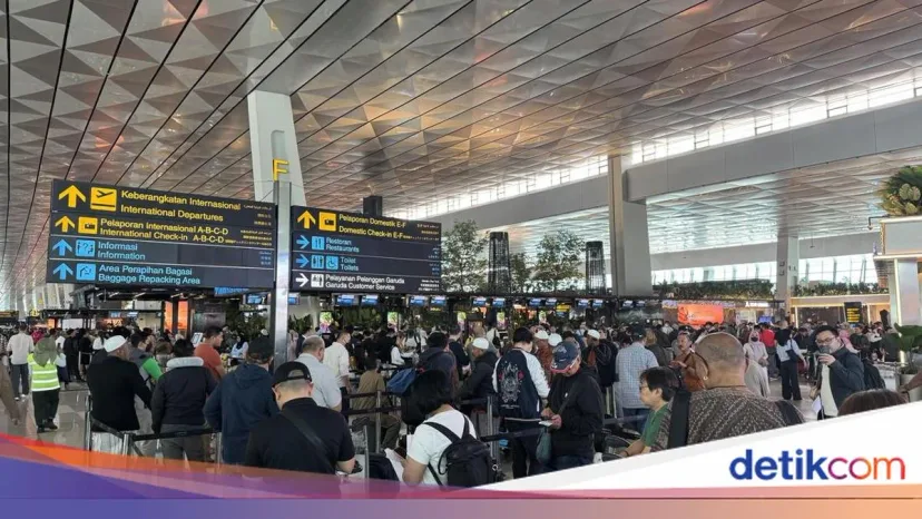 Bandara Soetta Ditutup Sementara hingga Siang Imbas Abu Vulkanik Anak Krakatau