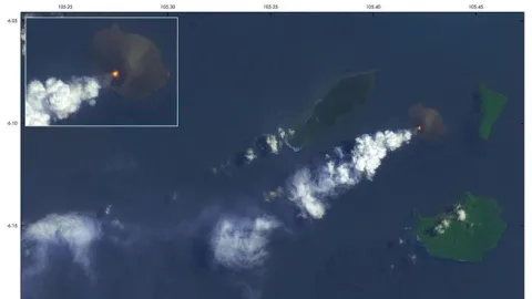 Erupsi Anak Krakatau Mereda, Badan Geologi Ingatkan Ancaman Abu Vulkanik yang Masih Mengambang