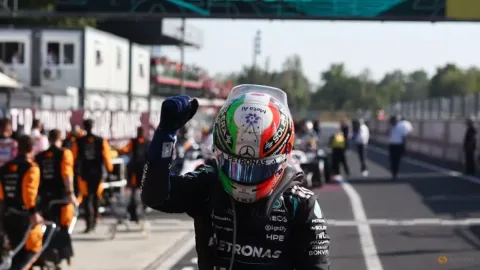 Antonelli Menang di Monza dari Posisi 19: Pukulan Telak bagi Russell