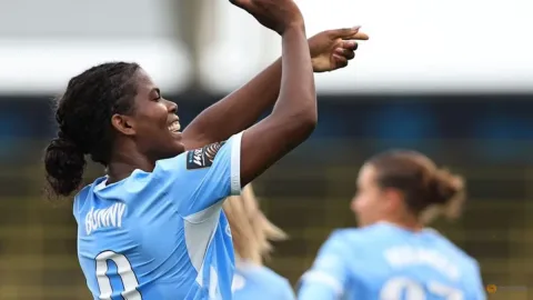 Dua Gol Khadija Shaw Bawa Manchester City Taklukkan Birmingham di Laga Perdana WSL