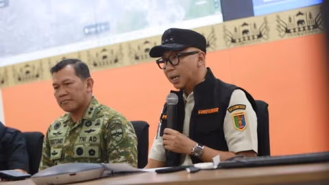 Gubernur Lampung Minta Warga Tenang, Erupsi Anak Krakatau Masih Berlanjut