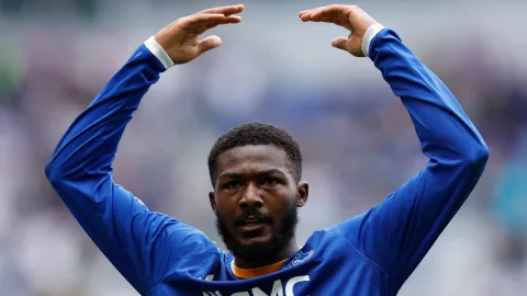 Grealish Dinilai Lebih Berharga dari Maitland-Niles: Pundit Sebut Pemain Kunci Everton di Laga Kontra Man United