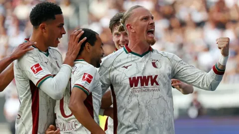 Augsburg Puncaki Bundesliga: Perpaduan Muda dan Pengalaman yang Mengejutkan Jerman