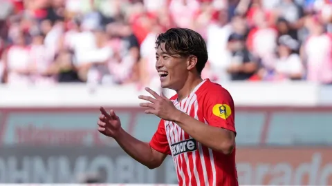 Gelombang Samurai Biru di Bundesliga: 15 Pemain Jepang Siap Ukir Sejarah Musim 2026/27
