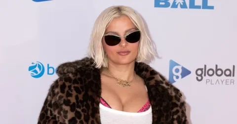 Bebe Rexha Keluhkan Body Shaming: 'Kami yang Berbadan Kurvy Langsung Terlihat Vulgar'