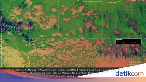 Abu Vulkanik Anak Krakatau Kembali Selimuti Jakarta: Dua Klaster Sebaran Terpantau, Penerbangan Waspada