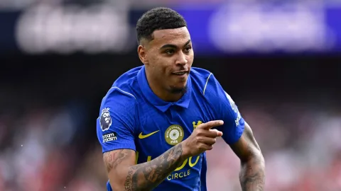 Debut Konsa di Arsenal: Bek £55 Juta yang Membungkam Morgan Rogers dan Menjawab Kritik Andrea Berta