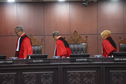 MK Menolak Uji Materi Keterlibatan Guru dalam Pengawasan MBG: Kewenangan Tetap di Tangan Badan Gizi Nasional