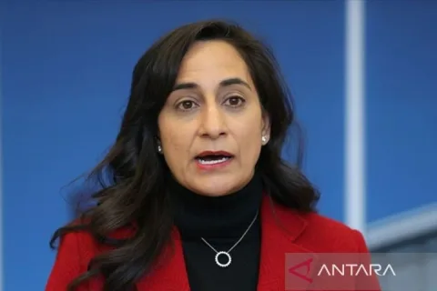 Kanada Perketat Sanksi ke Iran: Ancaman Baru bagi Stabilitas Selat Hormuz dan Harga Minyak Global