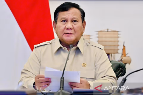 Prabowo Perintahkan Anggaran Mitigasi Bencana Dilipatgandakan: 'Lebih Banyak Helikopter Lebih Baik'