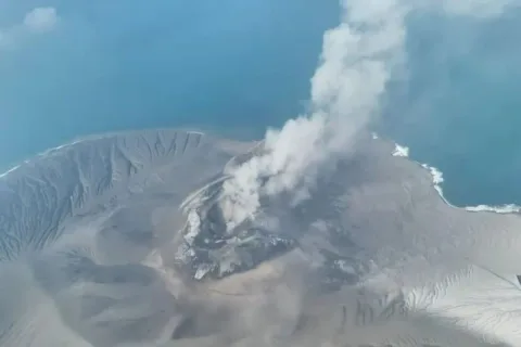Rentetan Erupsi Gunung di Indonesia: Kebetulan Geologis atau Ada Keterkaitan?