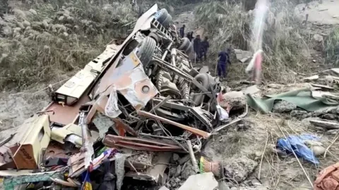 Tragedi Bus Pelajar di Tanjung Verde: 25 Tewas, Negeri Berkabung dan Pertanyaan Keselamatan Mengemuka
