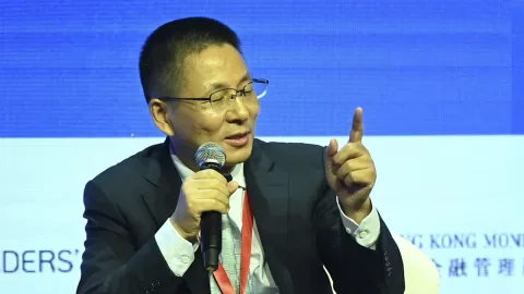 Eks Pejabat Senior Regulator Pasar Modal China Dihukum Seumur Hidup atas Kasus Suap Rp 200 Miliar