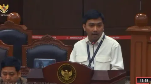 Saksi Uji UU Penerbangan di MK: Maskapai Hanya Menulis 'Delayed' Tanpa Penjelasan, Penumpang Terlantar 5 Jam