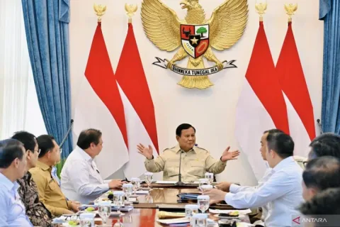 Prabowo Instruksikan Seluruh Warga Punya Rekening Bank: Strategi Baru Percepat Inklusi Keuangan